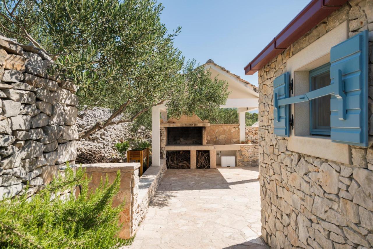 House With A Swimming Pool - Olive Grove Sumartin Villa Exterior photo